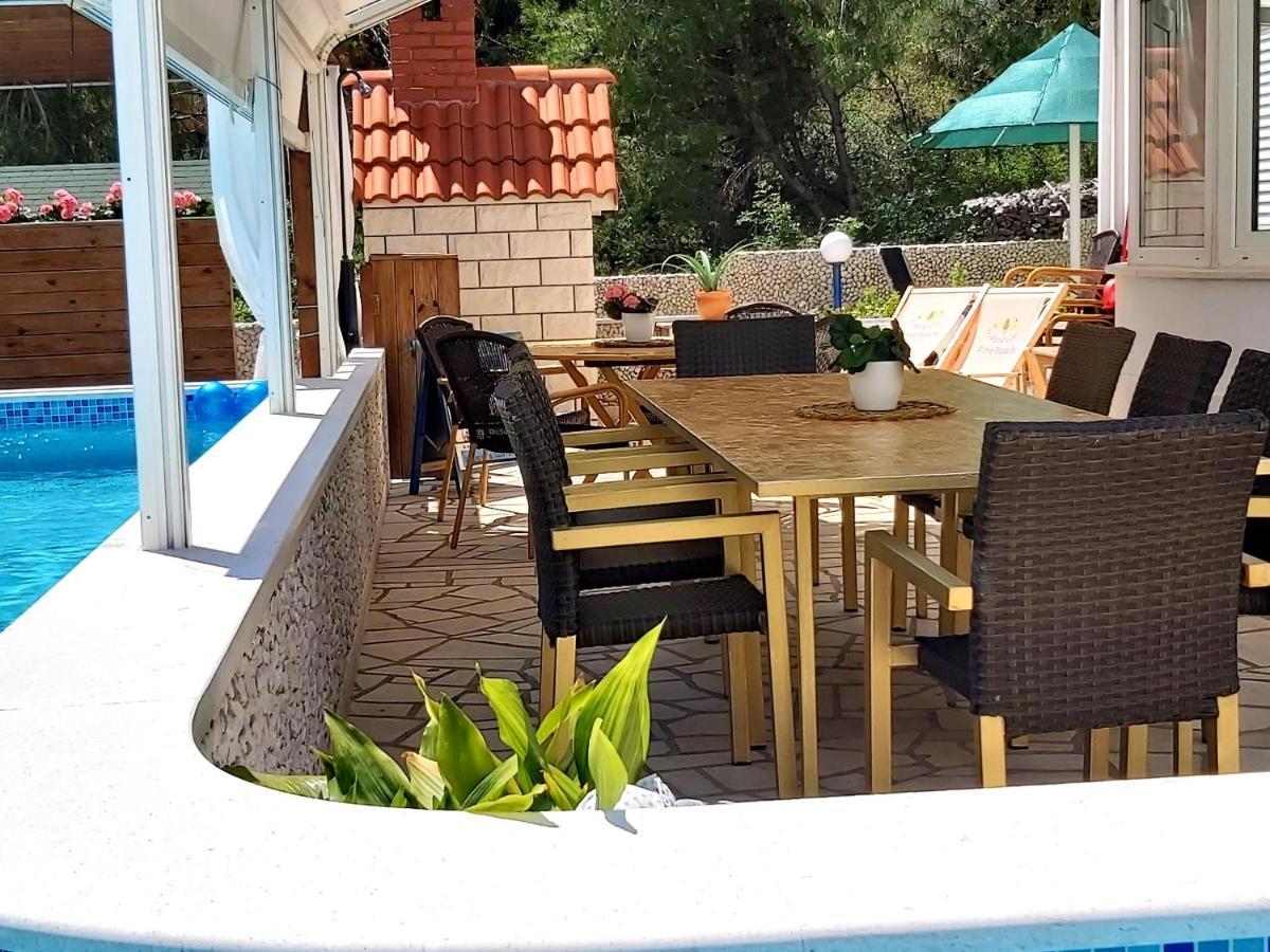 Villa Kale Apartments Slatine Exterior foto